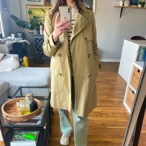 Mango beige trench coat size XS, worn once. In excellent condition!